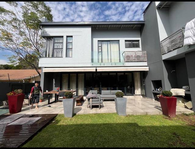 4 BEDROOM PROPERTY TO RENT IN SANDOWN